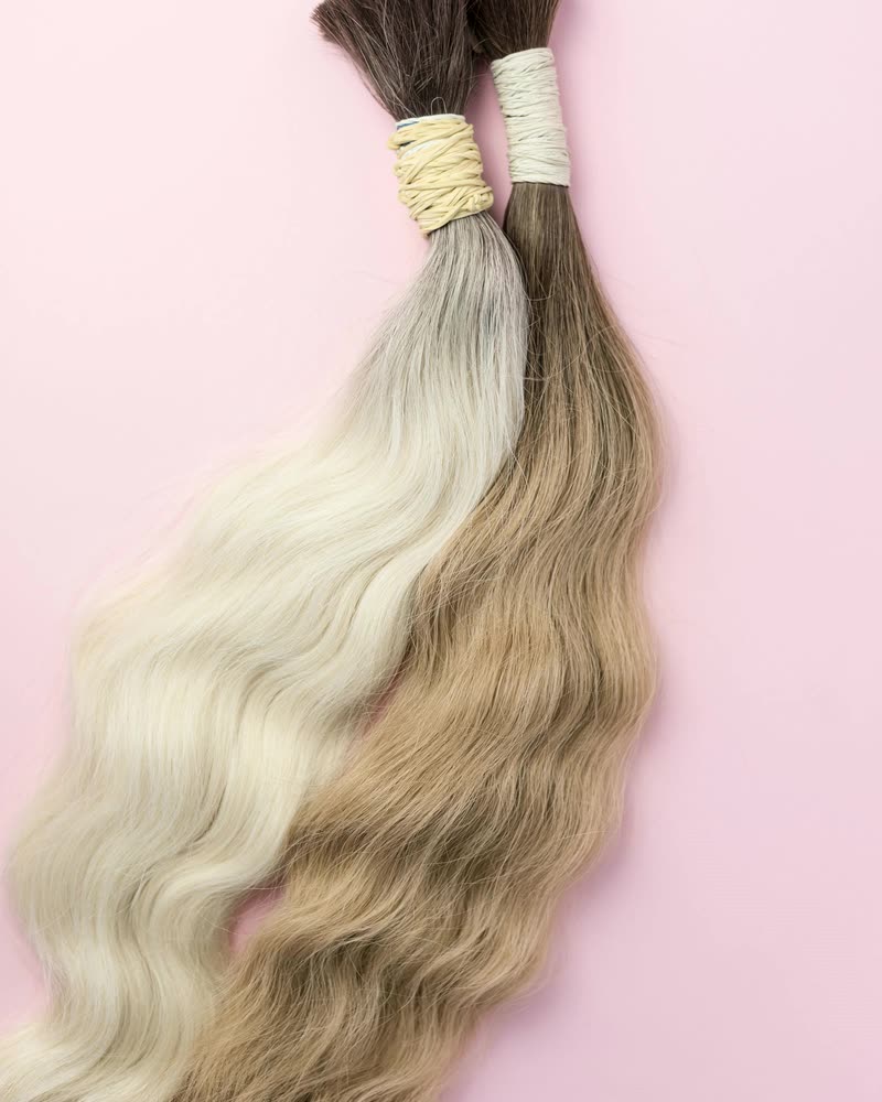Hår med extensions — eksempel 2