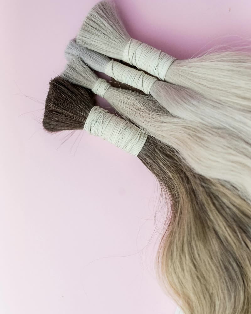 Hår med extensions — eksempel 4